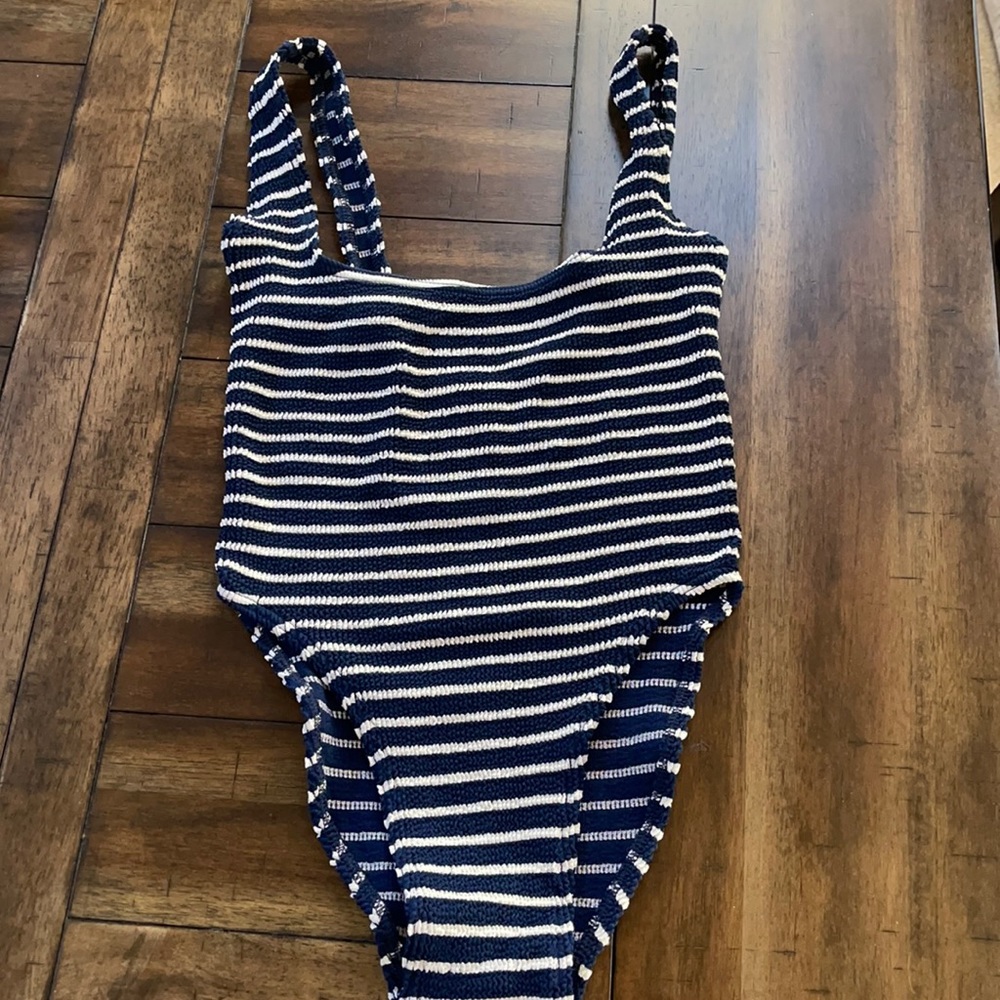 Bond-eye Australia one piece bathing suit